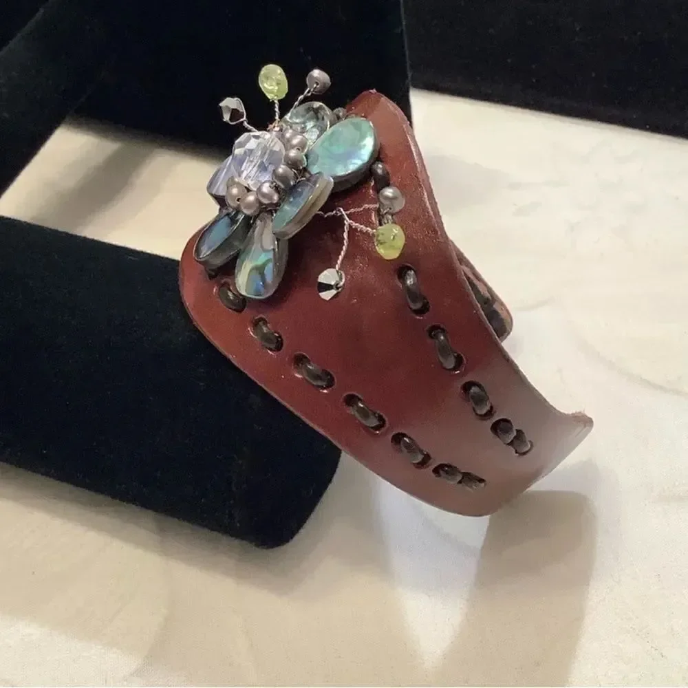 Brown Leather Mother Pearl Floral Cuff Bracelet